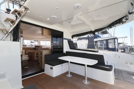 Lagoon-Bénéteau Lagoon 42 - 4 + 2 cab. Dear John