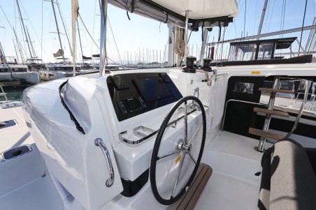 Lagoon-Bénéteau Lagoon 42 - 4 + 2 cab. Dear John