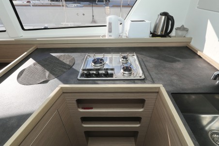 Lagoon-Bénéteau Lagoon 42 - 4 + 2 cab. Equator