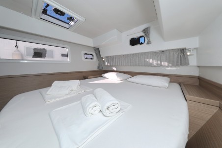 Lagoon-Bénéteau Lagoon 42 - 4 + 2 cab. Equator