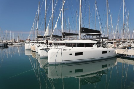 Lagoon-Bénéteau Lagoon 42 - 4 + 2 cab. Luna