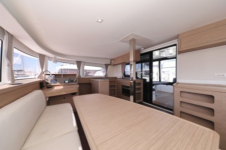 Lagoon-Bénéteau Lagoon 42 - 4 + 2 cab. Luna