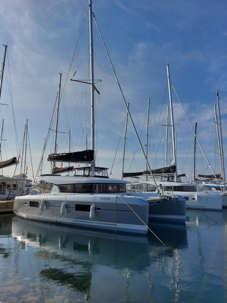 Lagoon-Bénéteau Lagoon 42 - 4 + 2 cab. Madre Perla