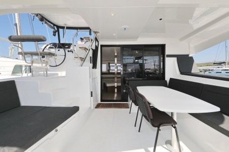 Lagoon-Bénéteau Lagoon 42 - 4 + 2 cab. Royal Salute