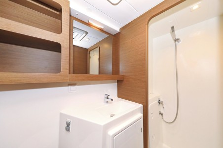 Lagoon-Bénéteau Lagoon 42 - 4 + 2 cab. Sea Ya