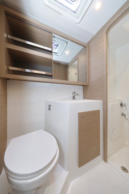 Lagoon-Bénéteau Lagoon 42 - 4 + 2 cab. Sperm Whale