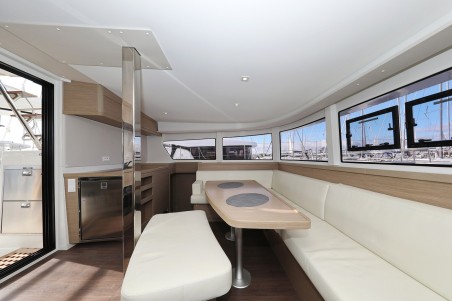 Lagoon-Bénéteau Lagoon 42 - 4 + 2 cab. Zara