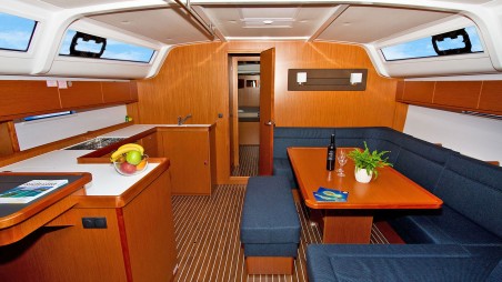 Bavaria Yachtbau Bavaria Cruiser 51 Vela Tonka