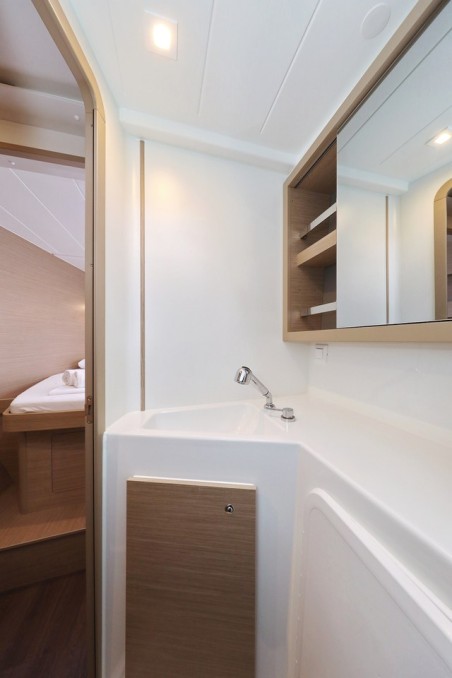 Lagoon-Bénéteau Lagoon 42 - 4 + 2 cab. Zara