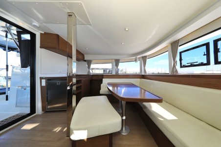 Lagoon-Bénéteau Lagoon 42 - 4 + 2 cab. Zeus