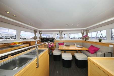 Lagoon-Bénéteau Lagoon 450 - 4 + 2 cab. Ladies and Gentlemen