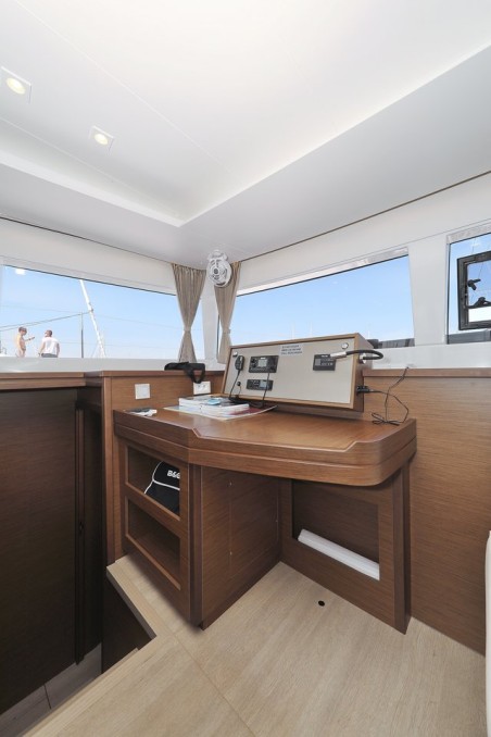 Lagoon-Bénéteau Lagoon 450 F - 4 + 2 cab. Hot Stuff