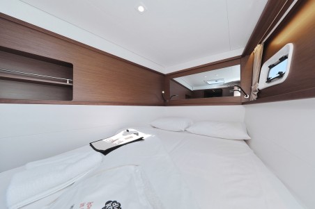 Lagoon-Bénéteau Lagoon 450 F - 4 + 2 cab. Hot Stuff