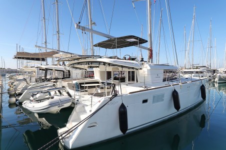 Lagoon-Bénéteau Lagoon 450 F - 4 + 2 cab. Lilith