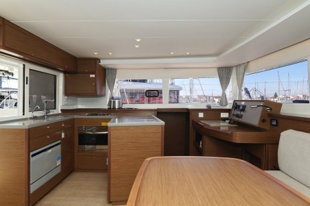 Lagoon-Bénéteau Lagoon 450 F - 4 + 2 cab. Lilith