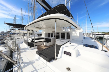 Lagoon-Bénéteau Lagoon 450 F - 4 + 2 cab. Oliver
