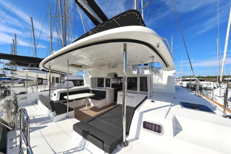 Lagoon-Bénéteau Lagoon 450 F - 4 + 2 cab. Oliver