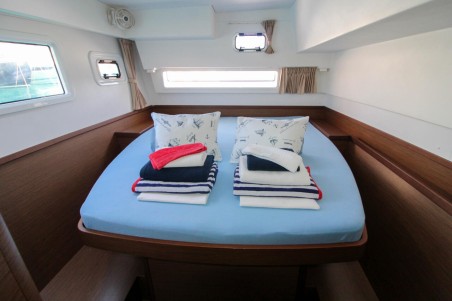 Lagoon-Bénéteau Lagoon 42 - 4 + 2 cab. Poppy