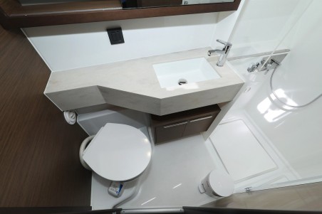 Lagoon-Bénéteau Lagoon 46 - 4 + 2 cab. Panos