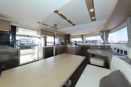 Lagoon-Bénéteau Lagoon 46 - 4 + 2 cab. Ship Happens