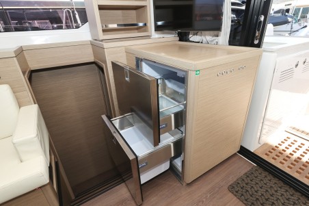 Lagoon-Bénéteau Lagoon 46 - 4 + 2 cab. Ship Happens