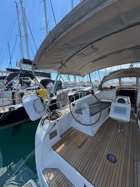 Bavaria Yachtbau Bavaria Cruiser 41 - 3 cab. Enja