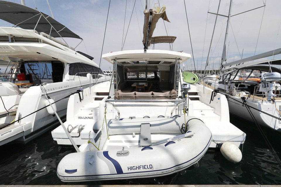 Catana Group Bali 4.1 - 4 cab. Sea Lounge