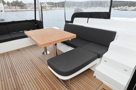 Lagoon-Bénéteau Lagoon 51 - 6 + 1 cab. Hattori Hanzō