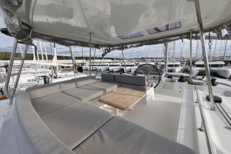 Lagoon-Bénéteau Lagoon 51 - 6 + 2 cab. Zarathustra