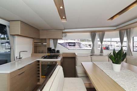 Lagoon-Bénéteau Lagoon 51 - 6 + 2 cab. Zarathustra