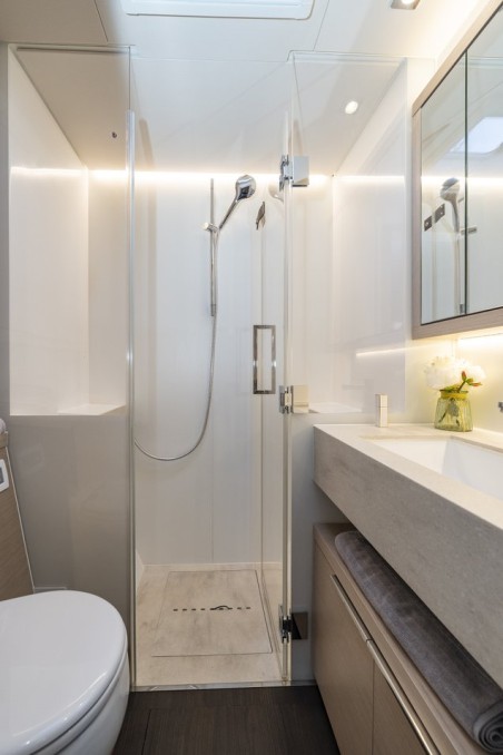 Lagoon-Bénéteau Lagoon 55 - 4 cab. Black Caviar