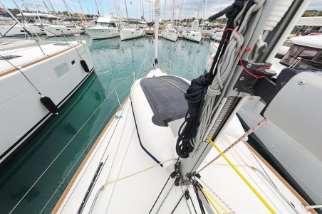 Bénéteau Oceanis 35.1 Idila