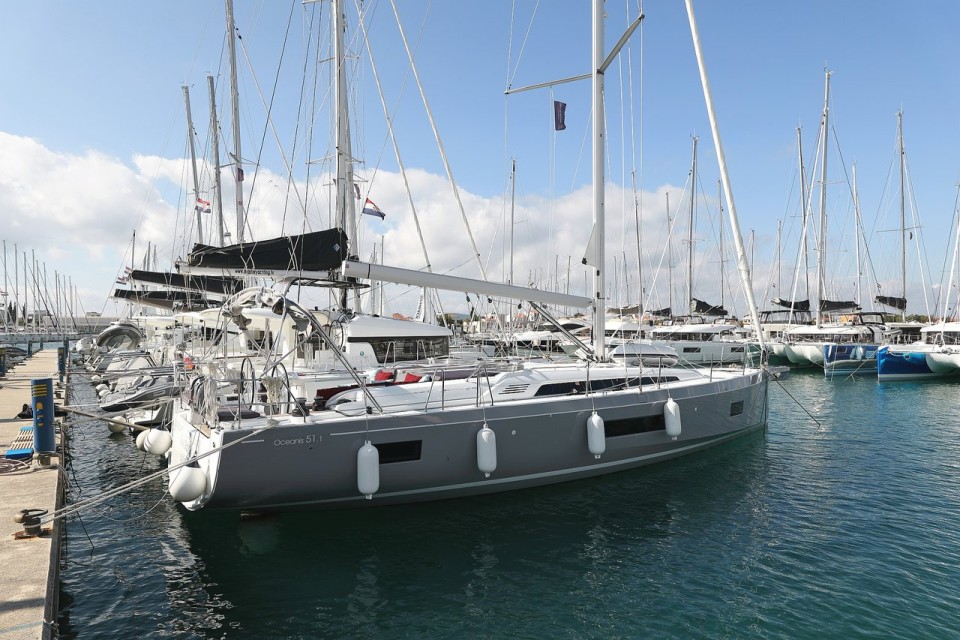 Bénéteau Oceanis 51.1 Grey Goose