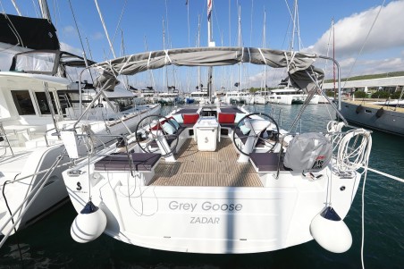 Bénéteau Oceanis 51.1 Grey Goose