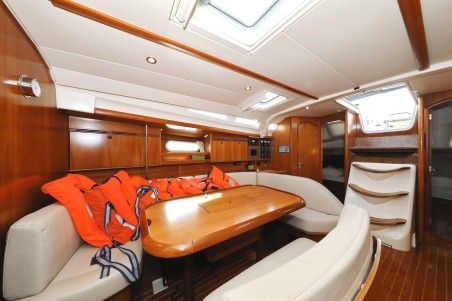 Jeanneau Sun Odyssey 45 Lejla