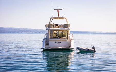 Azimut / Benetti Yachts Azimut 55 Fly Be Happy