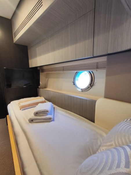 Azimut / Benetti Yachts Azimut 55 Fly Be Happy