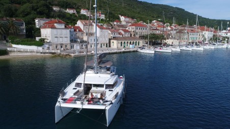 Bali 5.4 | Yacht Charter Croatia | Travelboat