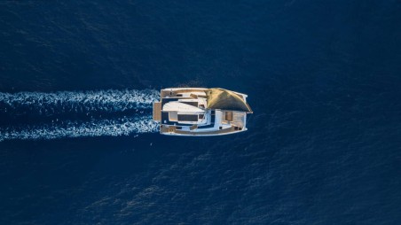 Catana Group Bali 5.8 - 5 + 2 cab. Bali Kai