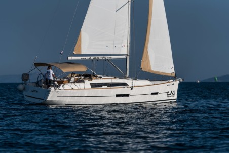 Dufour Yachts Dufour 382 GL JustIn