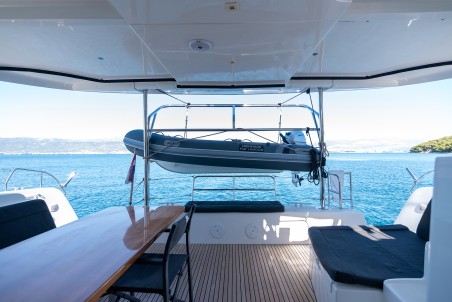 Lagoon-Bénéteau Lagoon 42 OW Find Us