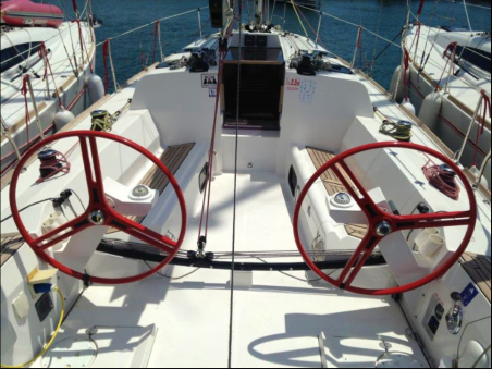 Elan Marine Elan 350 Performance - 3 cab. Victor