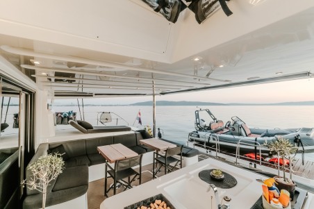 Lagoon-Bénéteau Lagoon 55 - 5 + 2 cab. Tri Wing