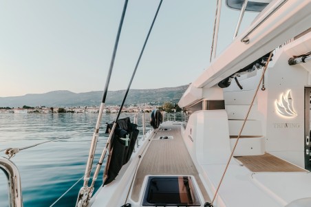 Lagoon-Bénéteau Lagoon 55 - 5 + 2 cab. Tri Wing