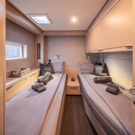 Lagoon-Bénéteau Lagoon 55 - 5 + 2 cab. TriWing Carida