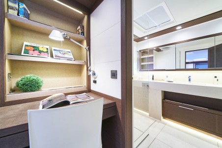 Lagoon-Bénéteau Lagoon 77 Adriatic Dragon