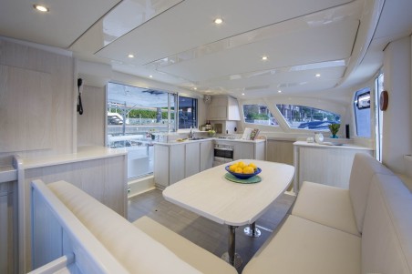 Leopard Catamarans / Robertson & Caine Leopard 44 Shangri-La