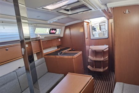 Bavaria Yachtbau Bavaria Cruiser 34 Happy