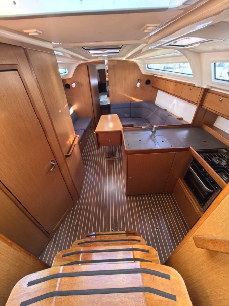 Bavaria Yachtbau Bavaria Cruiser 37 - 3 cab. Lady Lana