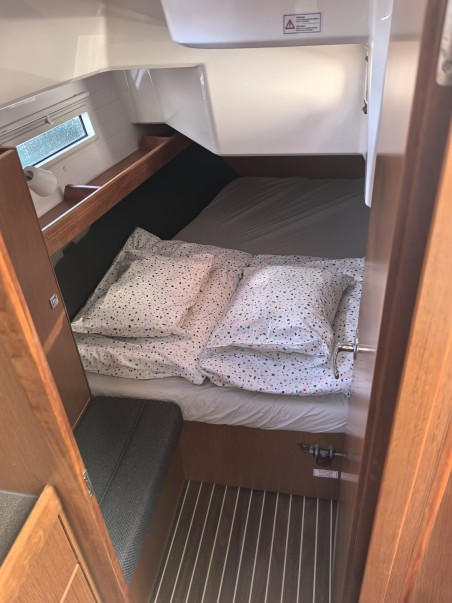 Bavaria Yachtbau Bavaria Cruiser 37 - 3 cab. Lady Lana